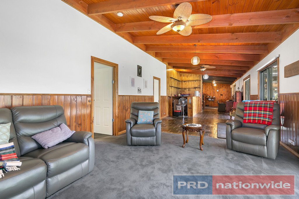 219 Clarendon Lal Lal Road LAL LAL 4