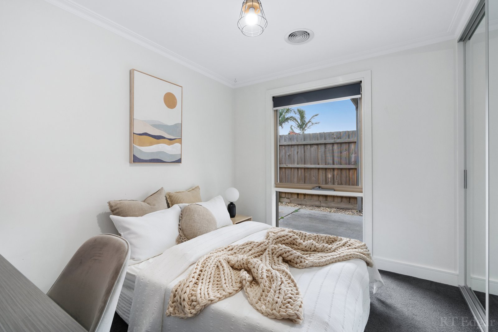 Real Estate and Property in 2/19 Devon Drive, Doncaster East, VIC
