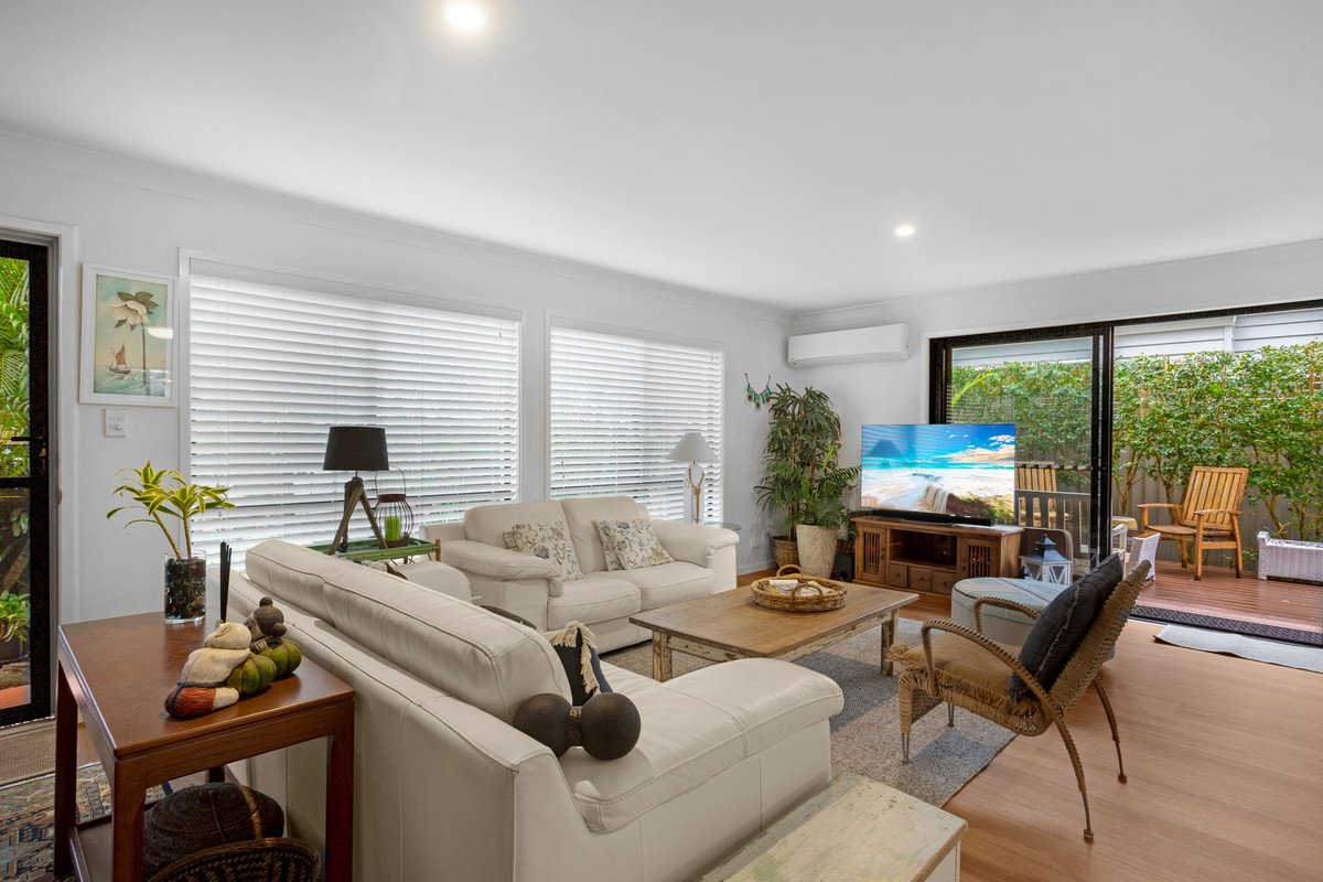 2/19 Elder Entrance Burleigh Heads 4