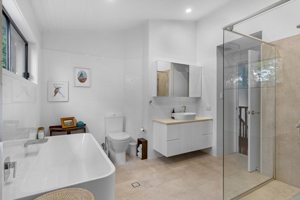 2/19 Elder Entrance Burleigh Heads 8