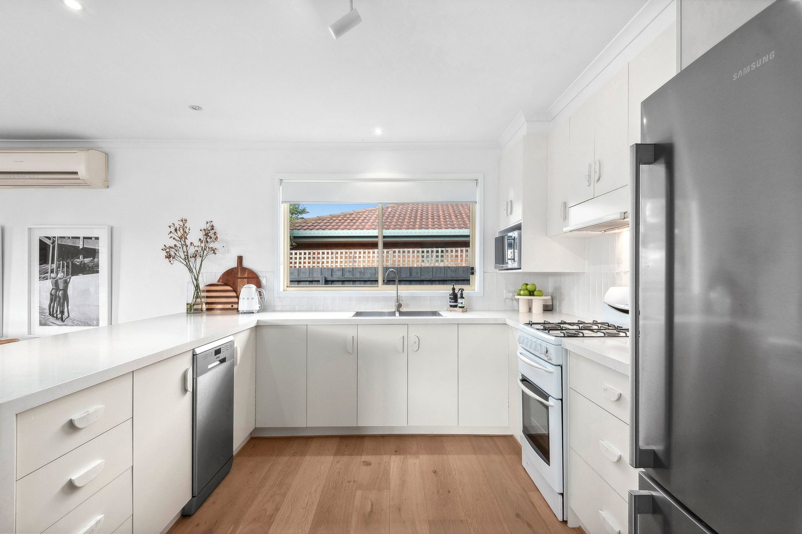 Gallery: 2/19 Hindle Street