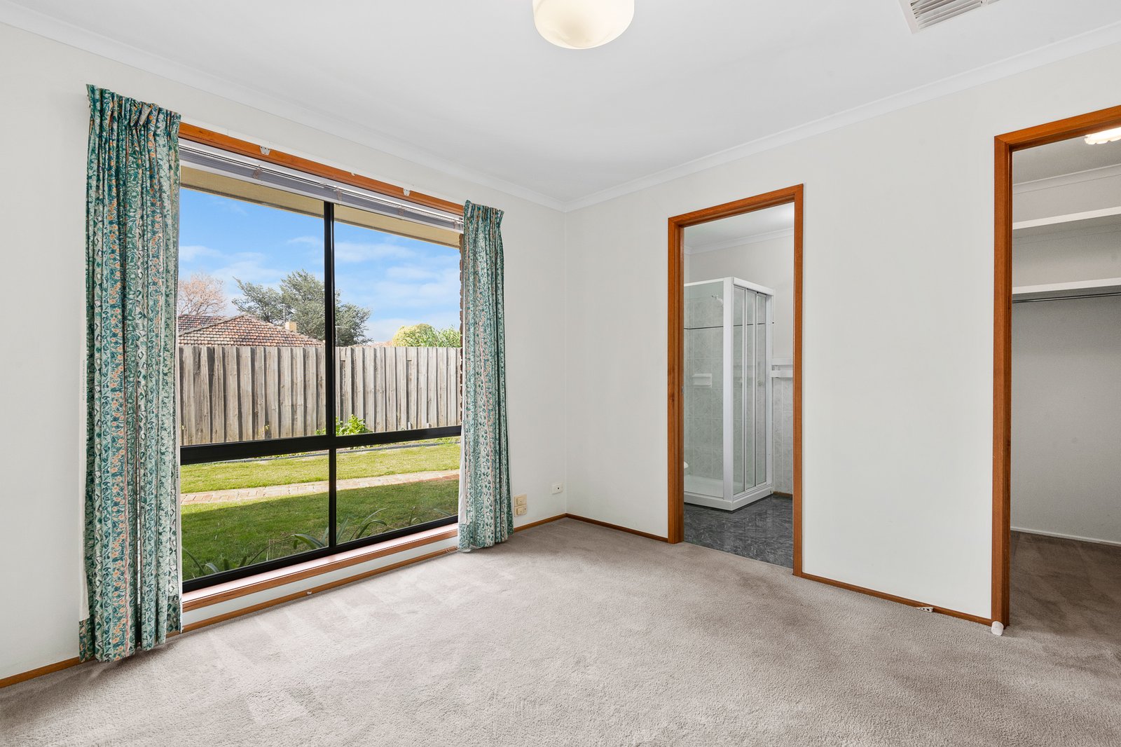 Gallery: 2/19 Leonard Street