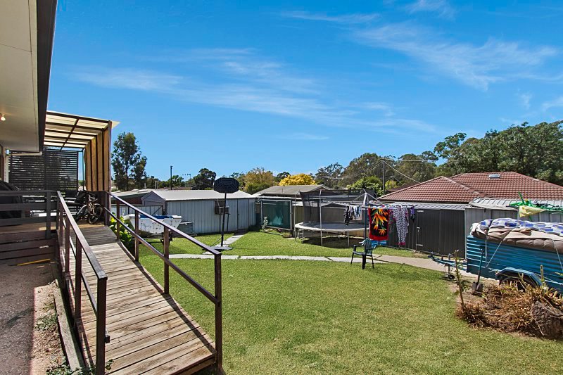 219 Mackenzie Street West  KANGAROO FLAT 6