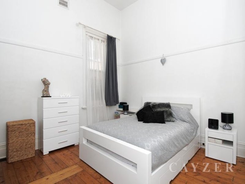 Gallery: 2/19 Marine Parade