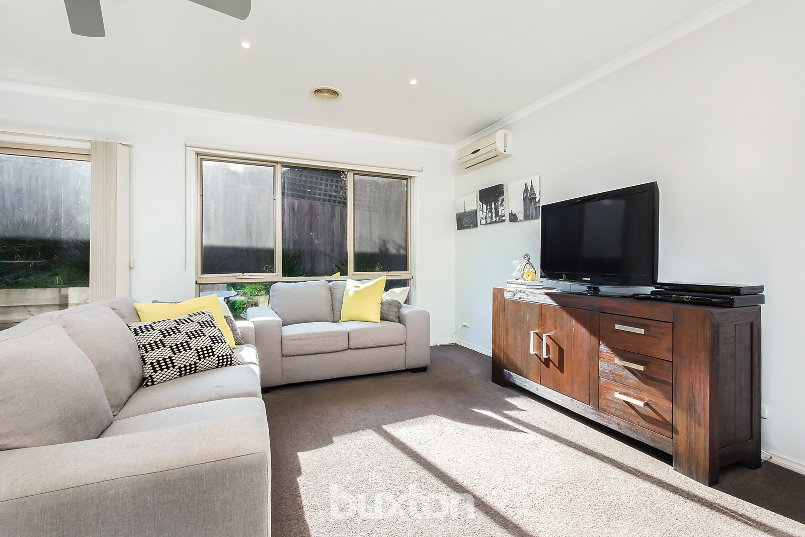 Gallery: 2/19 Montpellier Drive