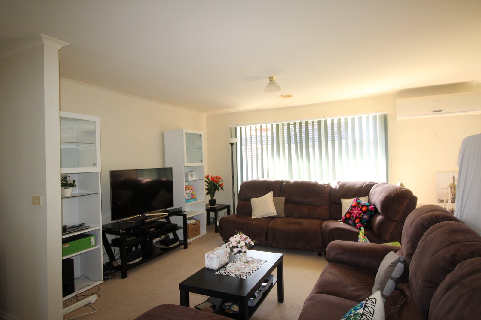 Gallery: 2/19 Mount View Road