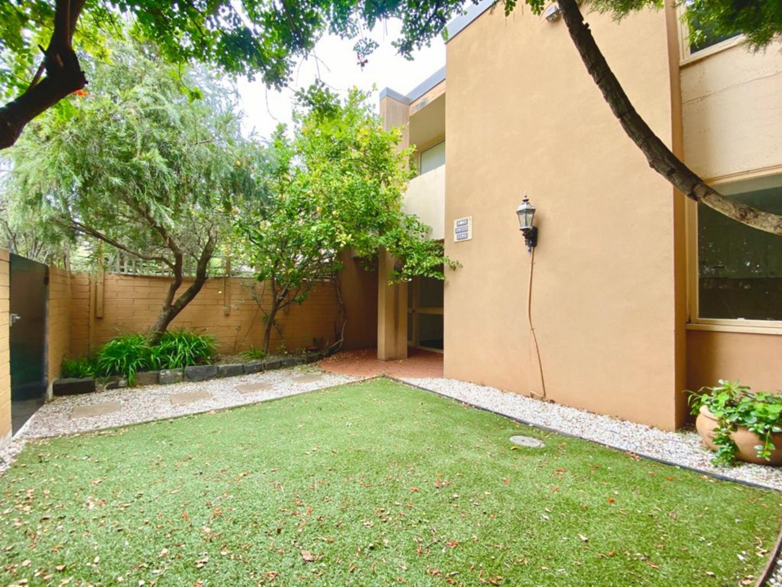 Real Estate and Property in 2/19 Narong Road, Caulfield North, VIC