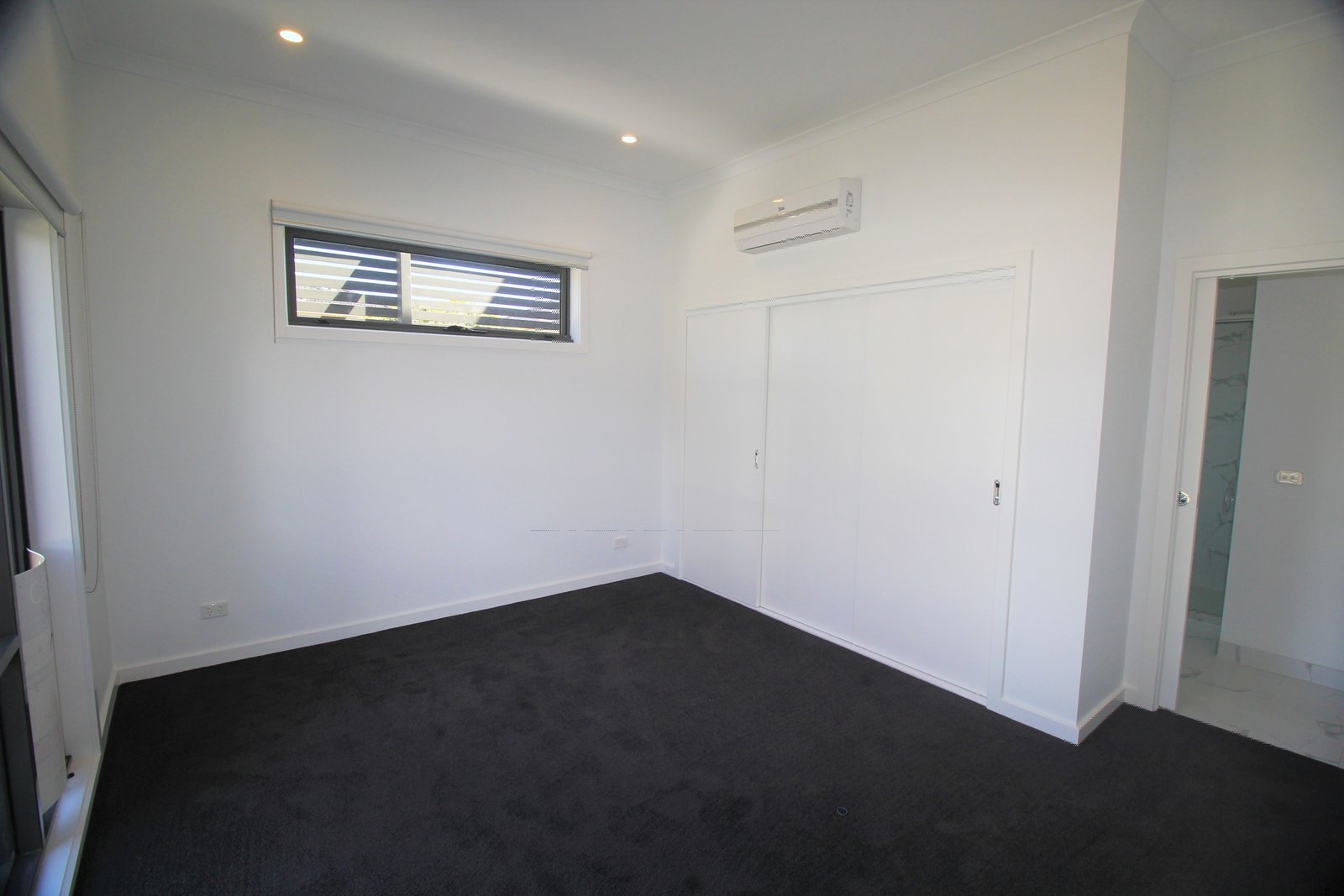 Gallery: 2/19 Panorama Street