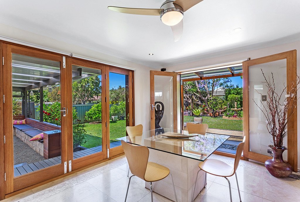 219 Sandy Point Road SALAMANDER BAY 2