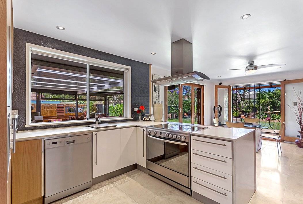 219 Sandy Point Road SALAMANDER BAY 3