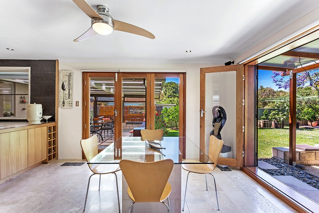 219 Sandy Point Road SALAMANDER BAY 9