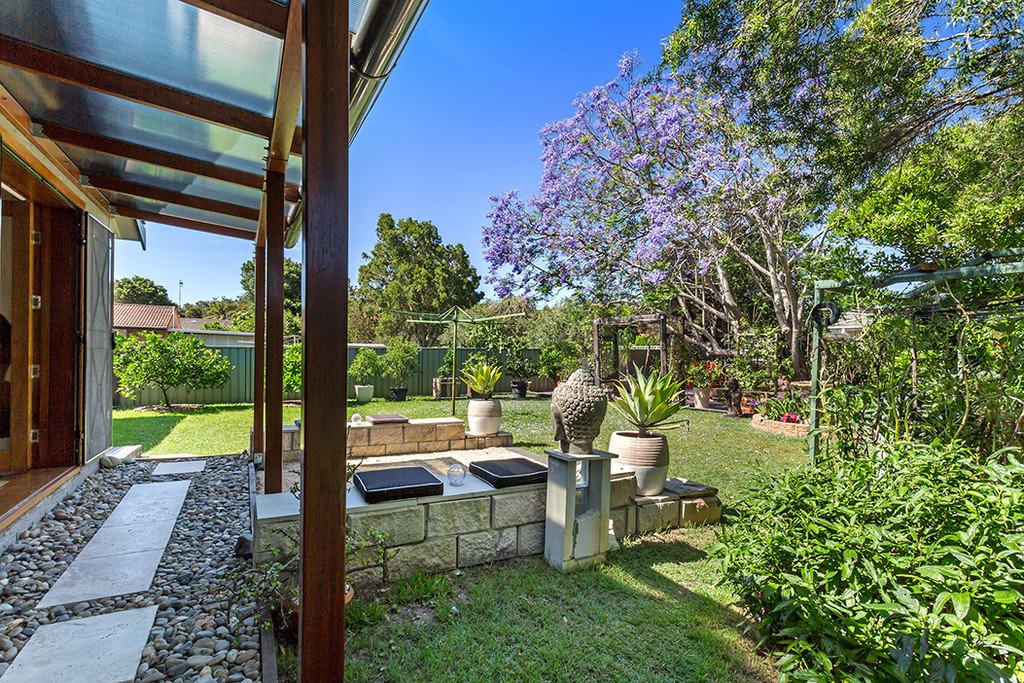 219 Sandy Point Road SALAMANDER BAY 21