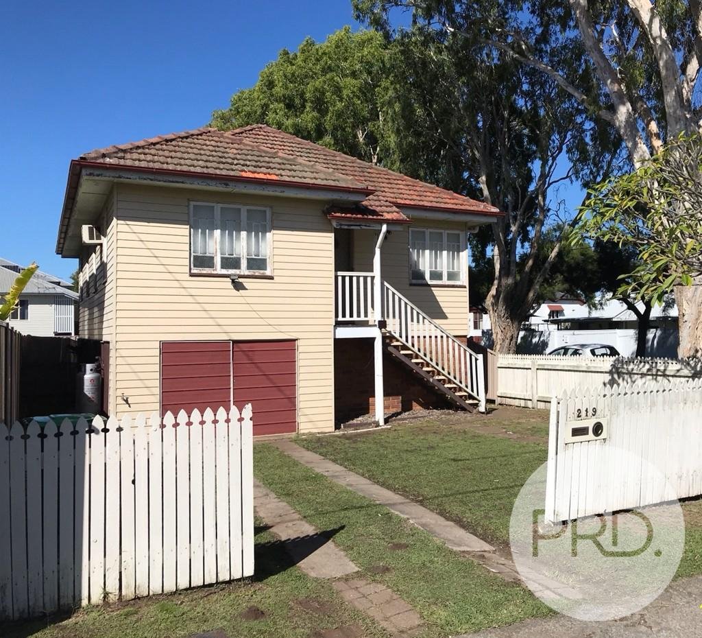 219 St Vincents Road BANYO 1