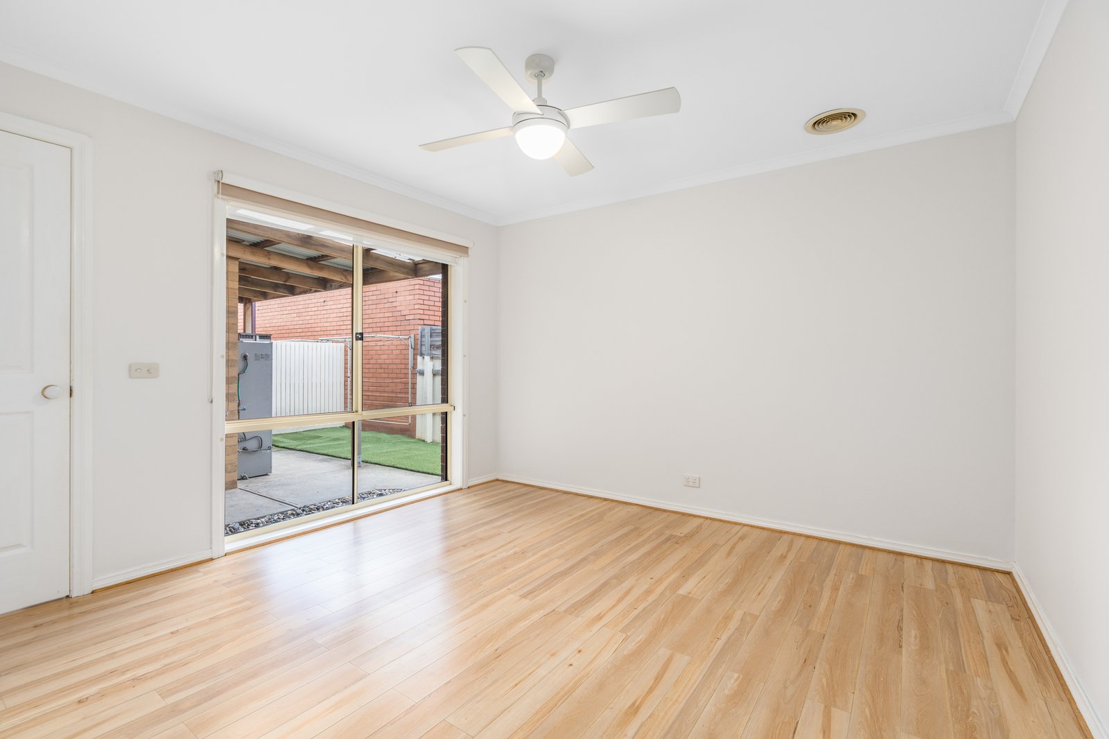 Gallery: 2/19 Stoddart Street