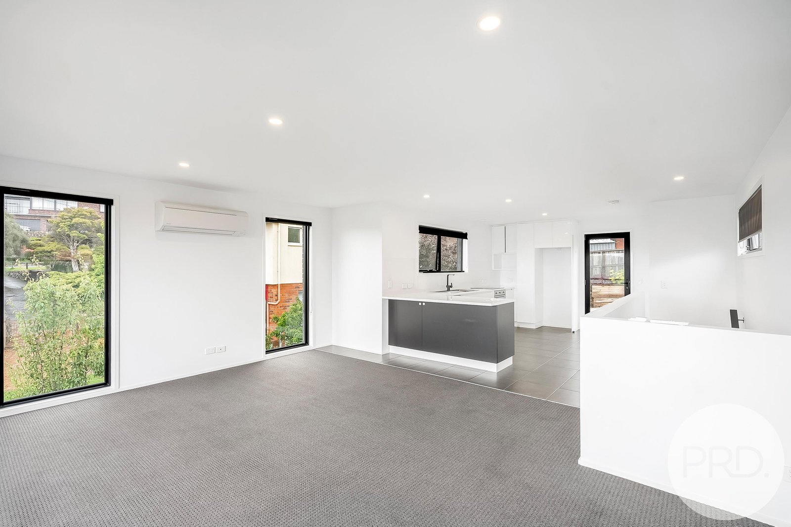 2/19 Veronica Street BELLERIVE 5