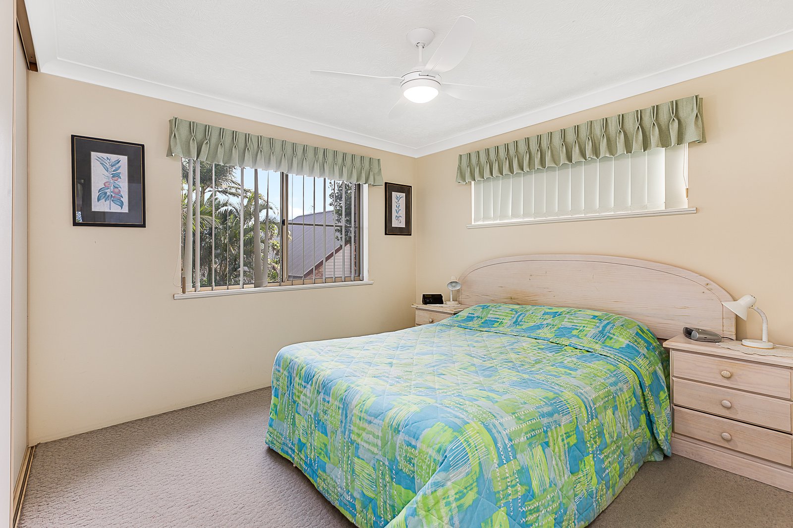 2/190 Marine Parade KINGSCLIFF 10