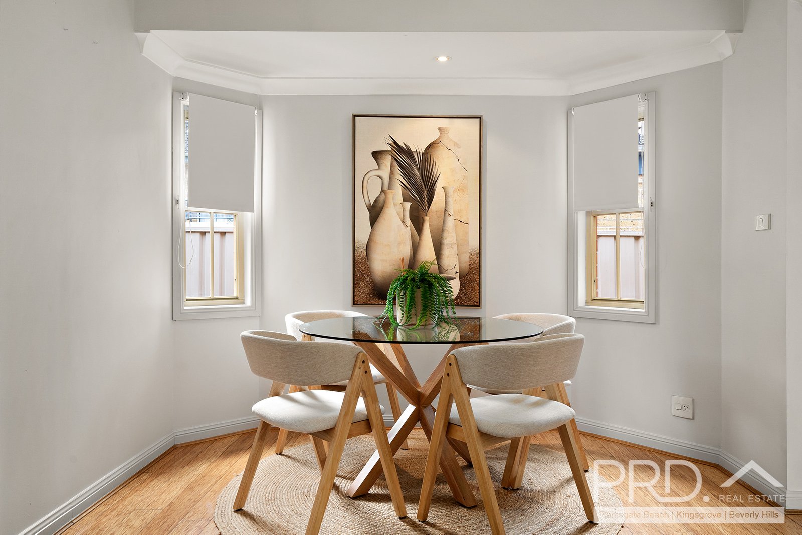 2/192 Chuter Avenue SANS SOUCI 5