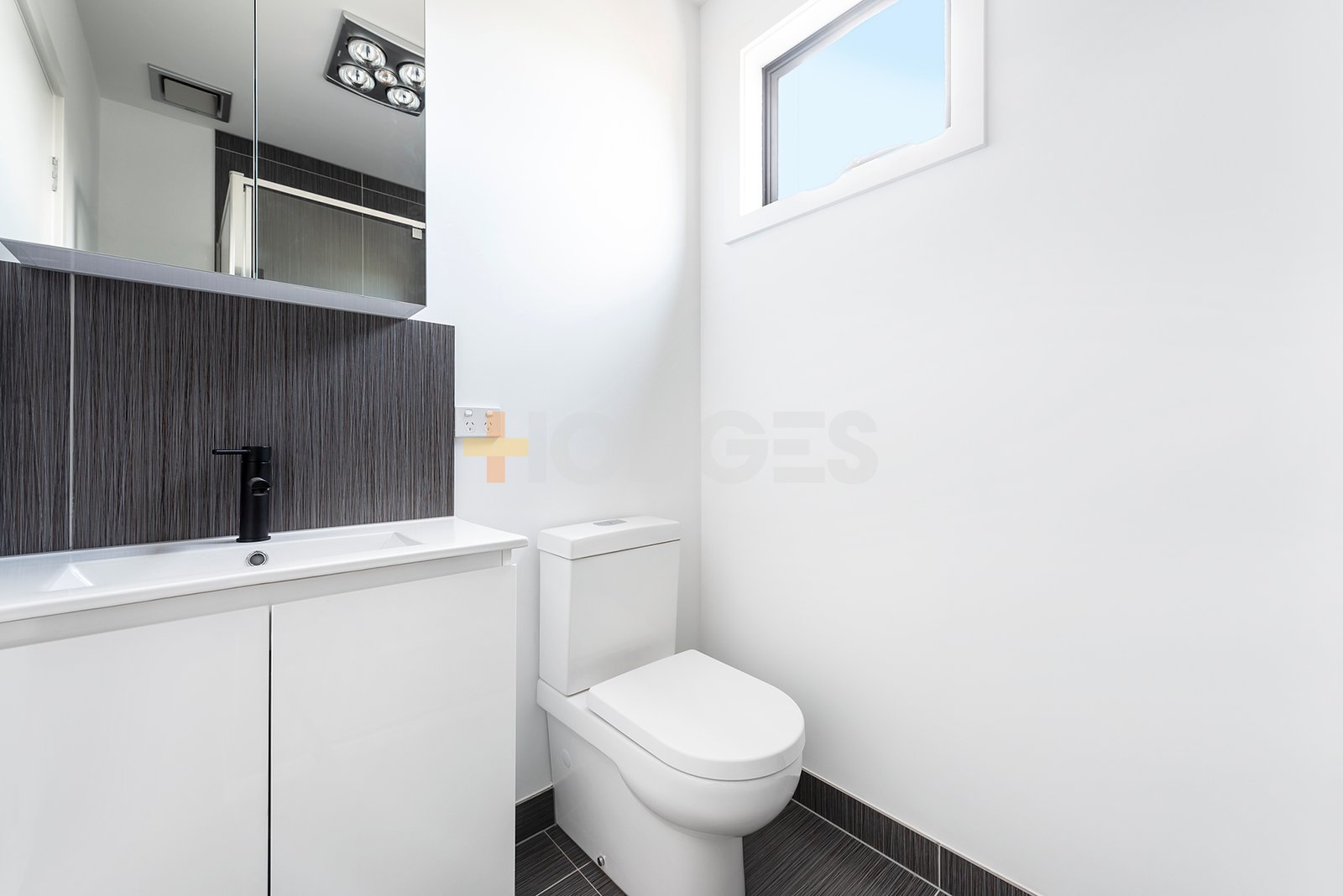 Gallery: 2/192 Francis Street