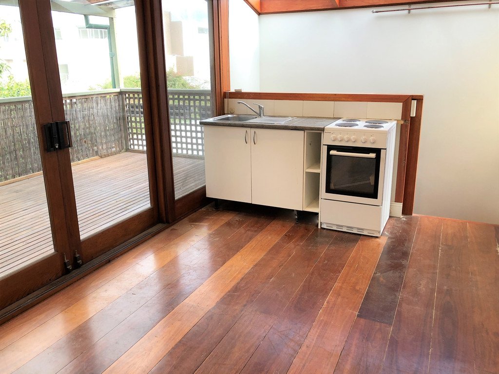 2/192 St Johns Road GLEBE 3