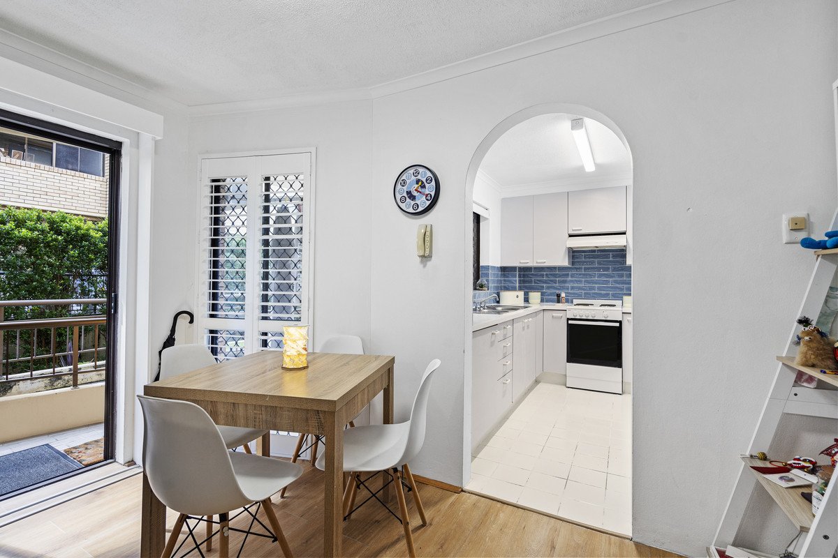 2/1925 Gold Coast Highway BURLEIGH HEADS 4