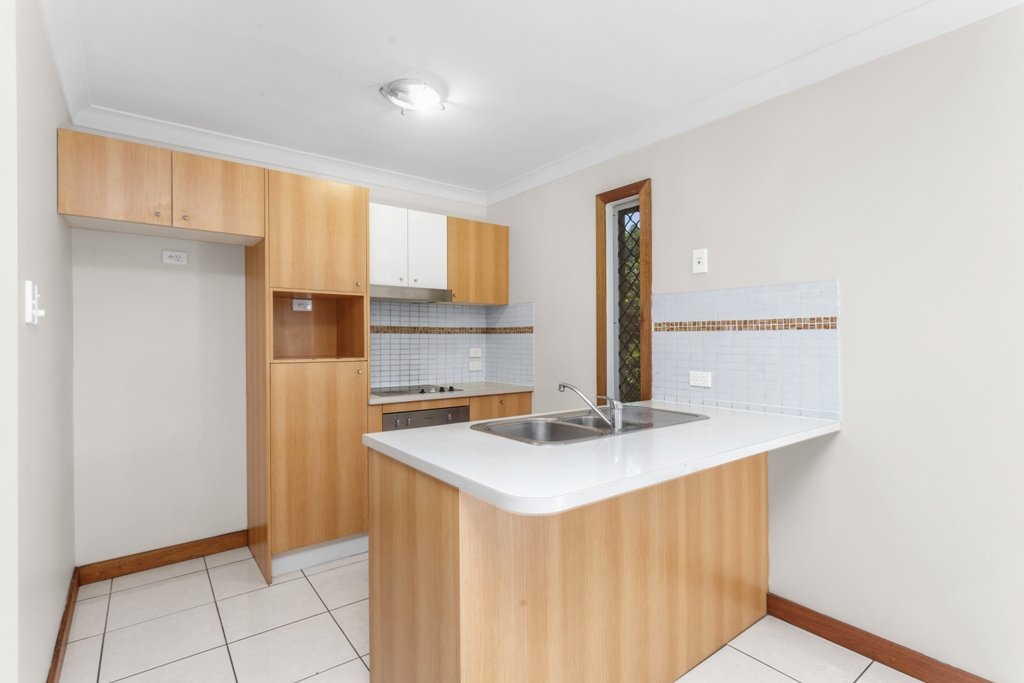 2/193 Melton Road NUNDAH 3
