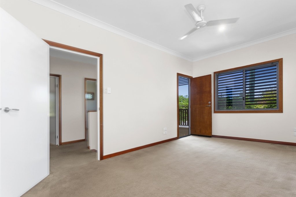 2/193 Melton Road NUNDAH 7