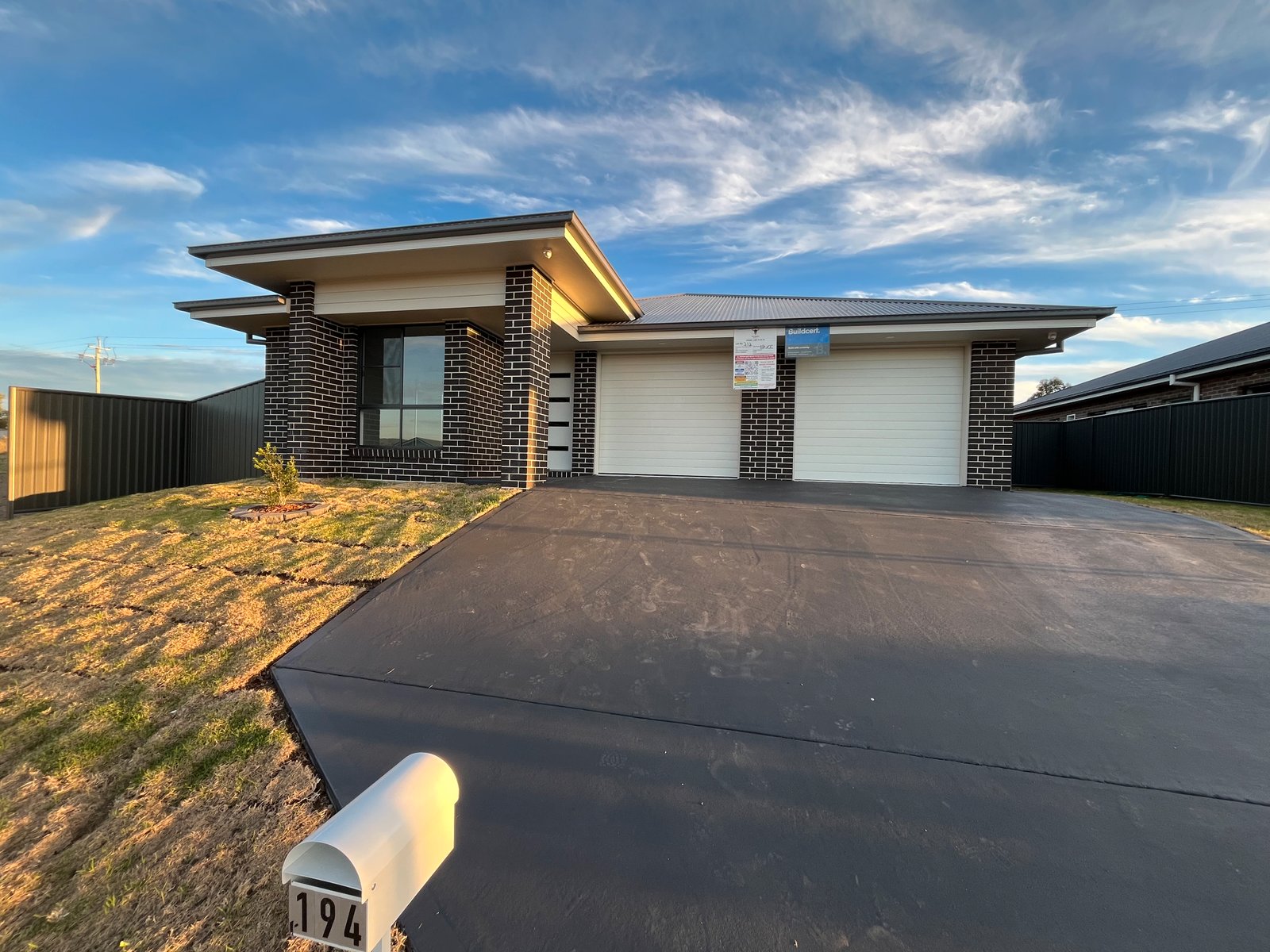 2/194 Warrah Drive TAMWORTH 1