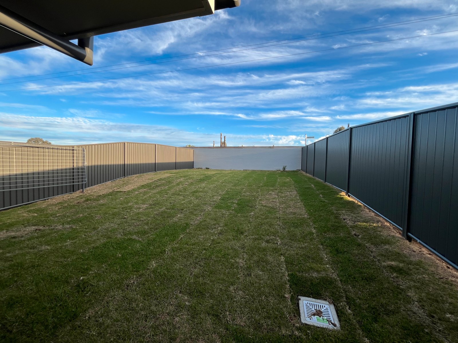 2/194 Warrah Drive TAMWORTH 5