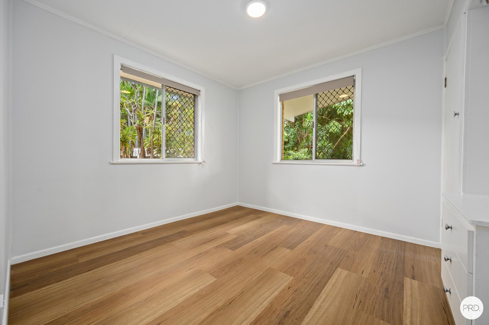 2/195 Scarborough Street SOUTHPORT 7