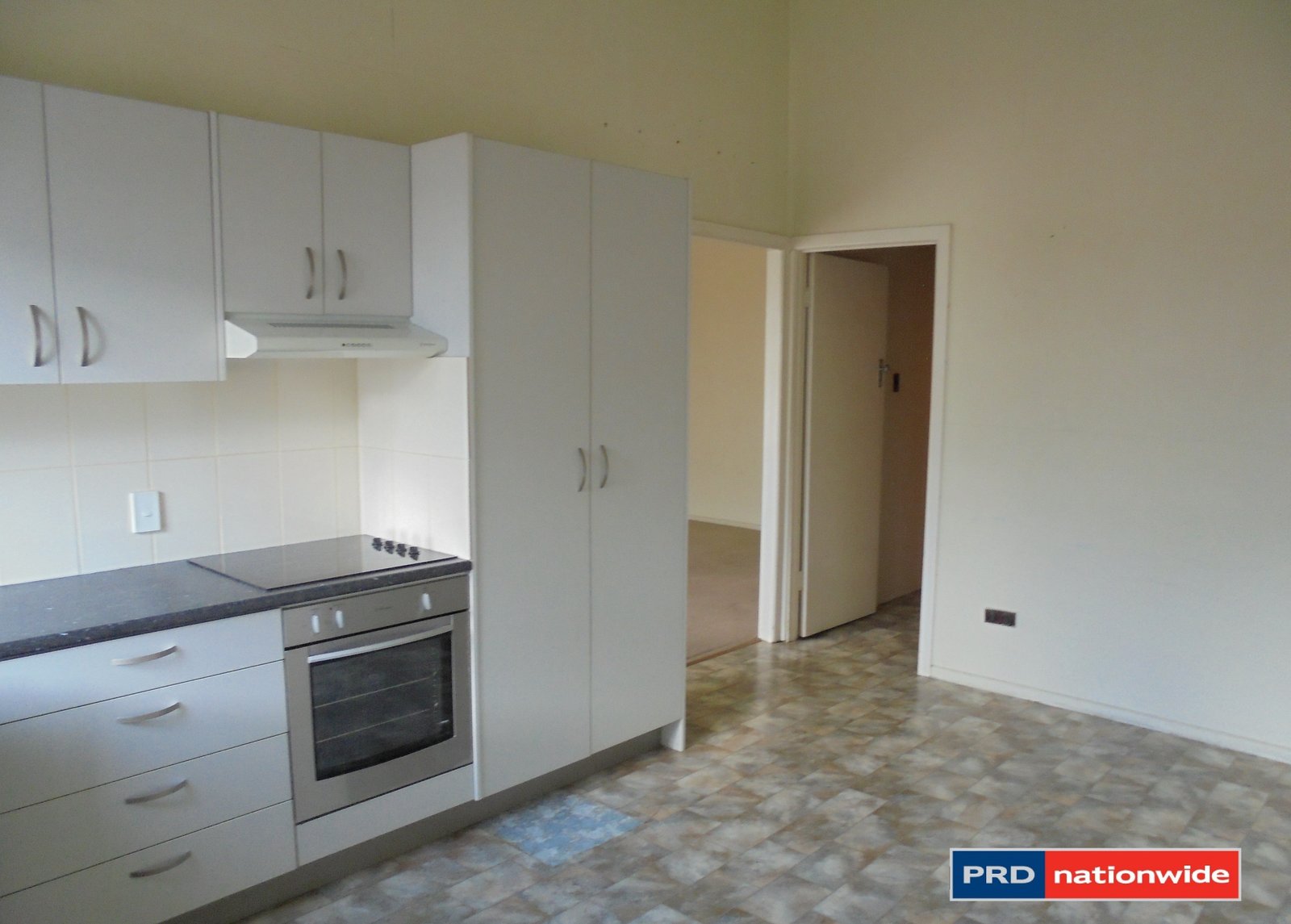 2/196 Bonney Avenue CLAYFIELD 2