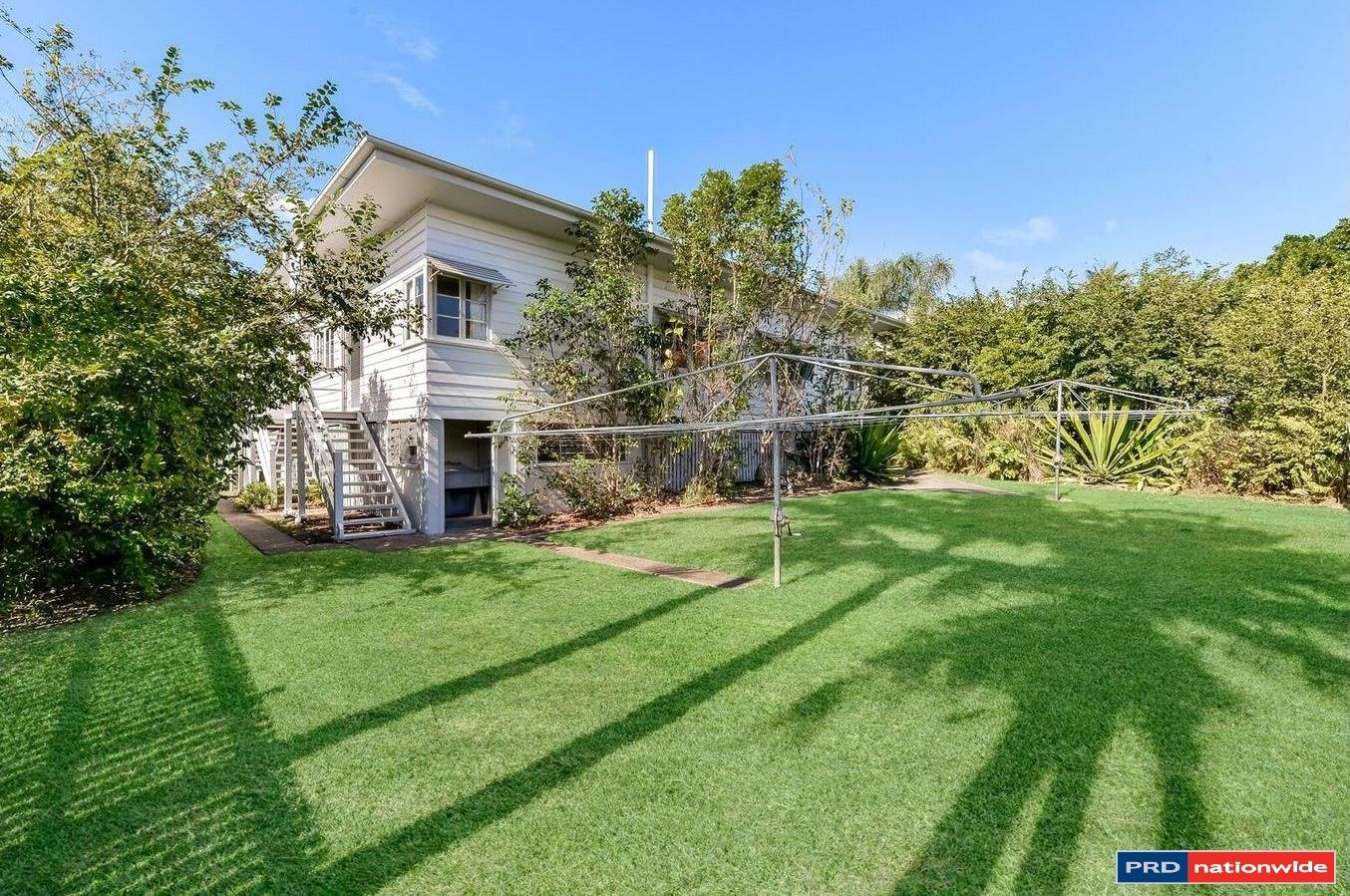 2/196 Bonney Avenue CLAYFIELD 6