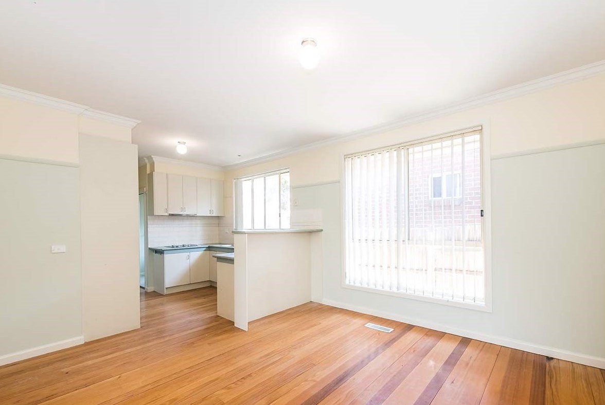 Gallery: 2/196 Clayton Road (Situated on Hourigan Avenue)