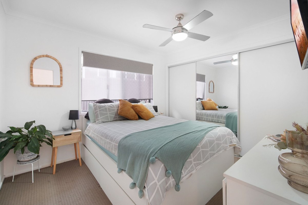 2/1960 Gold Coast Highway Miami 9