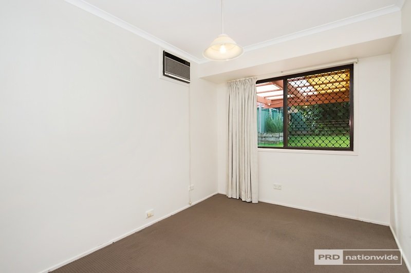 2/197 Central Street LABRADOR 6