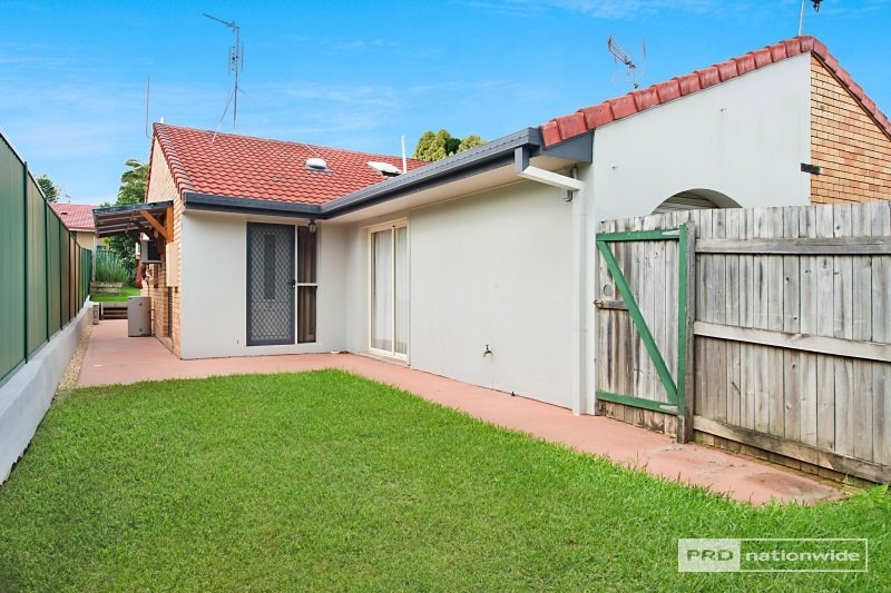 2/197 Central Street LABRADOR 9