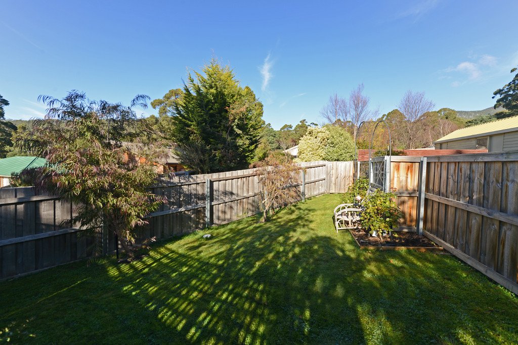 2/197 Strickland Avenue SOUTH HOBART 7