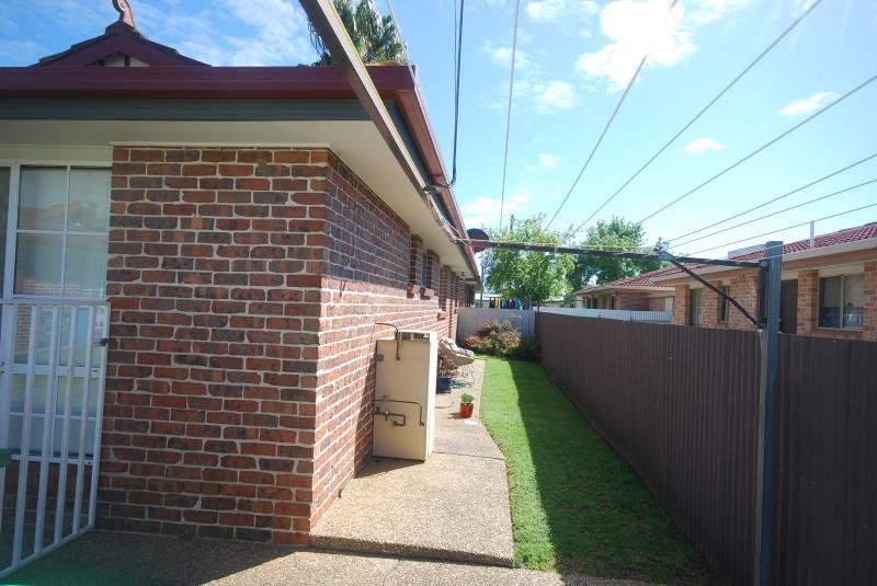 2/198 Morgan Street WAGGA WAGGA 4