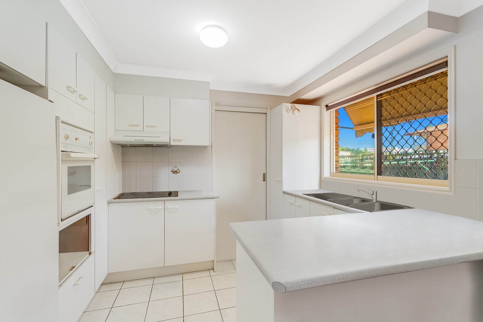2/199 Kennedy Drive TWEED HEADS WEST 4
