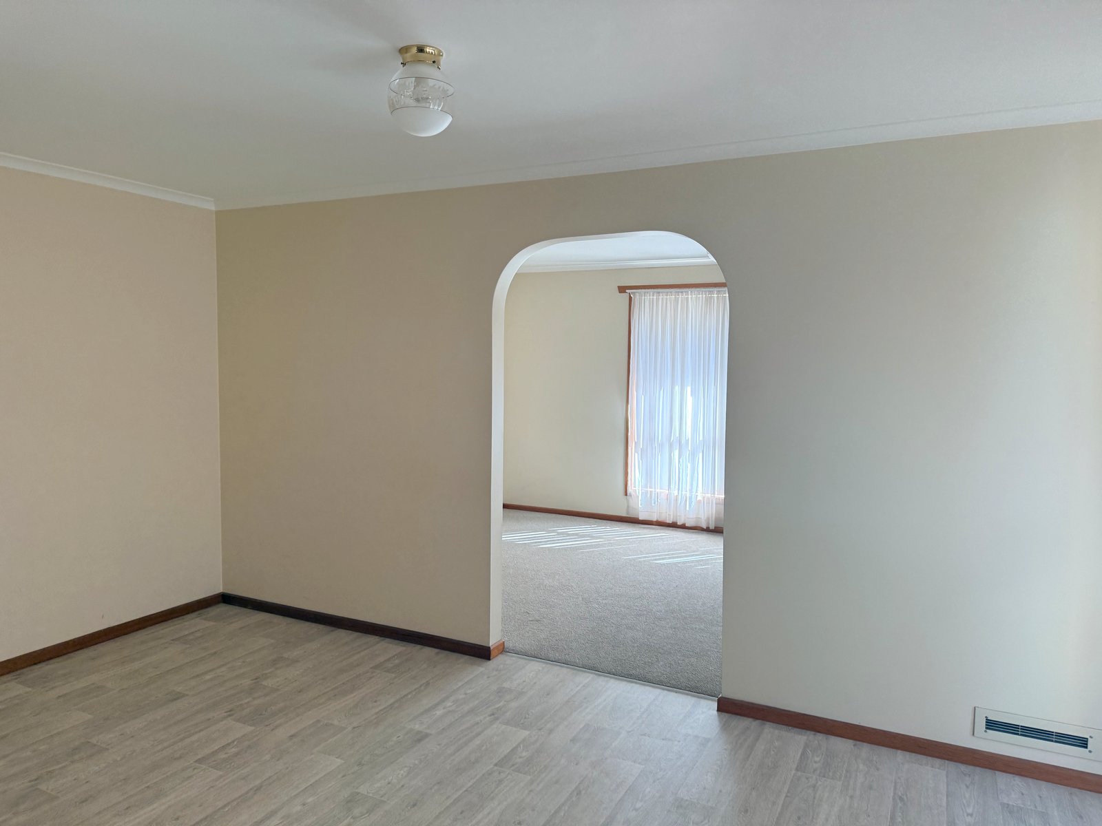 2/199 Yarrowee Street SEBASTOPOL 4