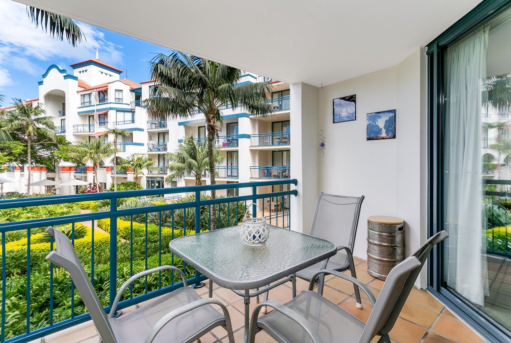 219/99 Griffith Street COOLANGATTA 1