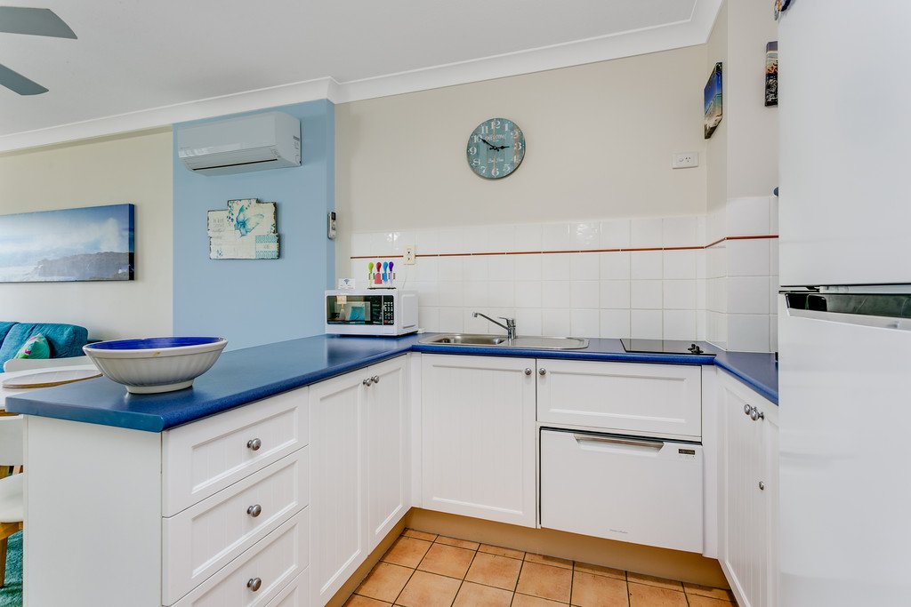 219/99 Griffith Street COOLANGATTA 6