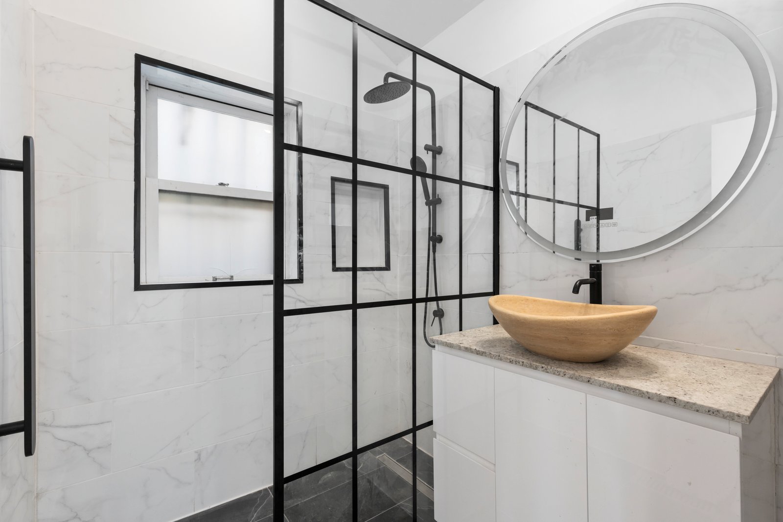 Gallery: 219A Hotham Street