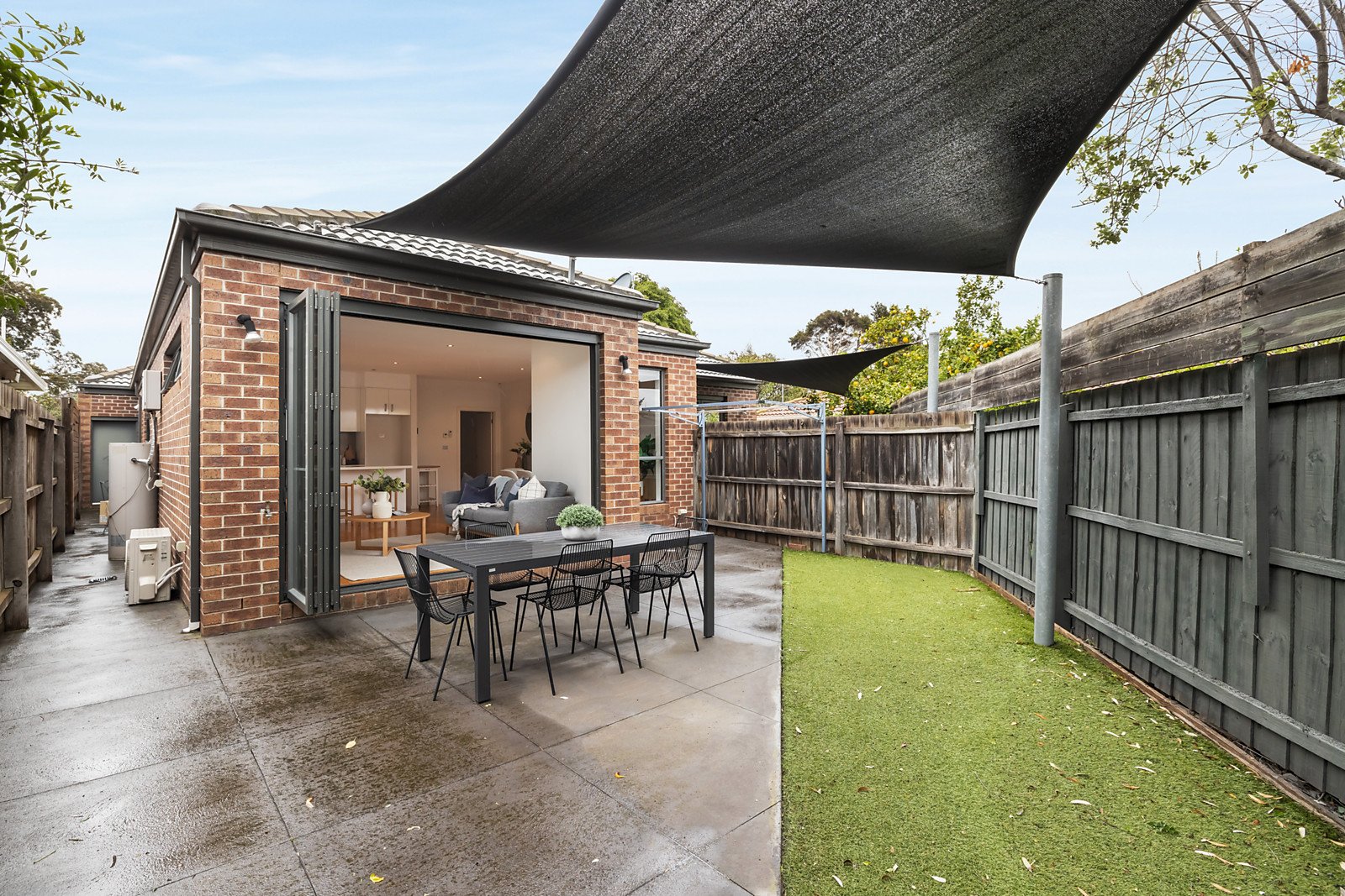 21A Dove Avenue, Altona VIC 3018