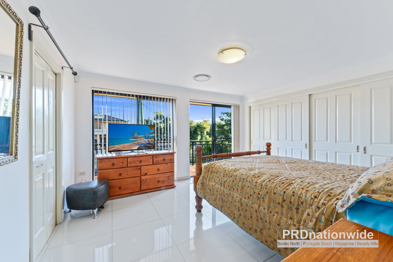 21A Dunkirk Avenue KINGSGROVE 6