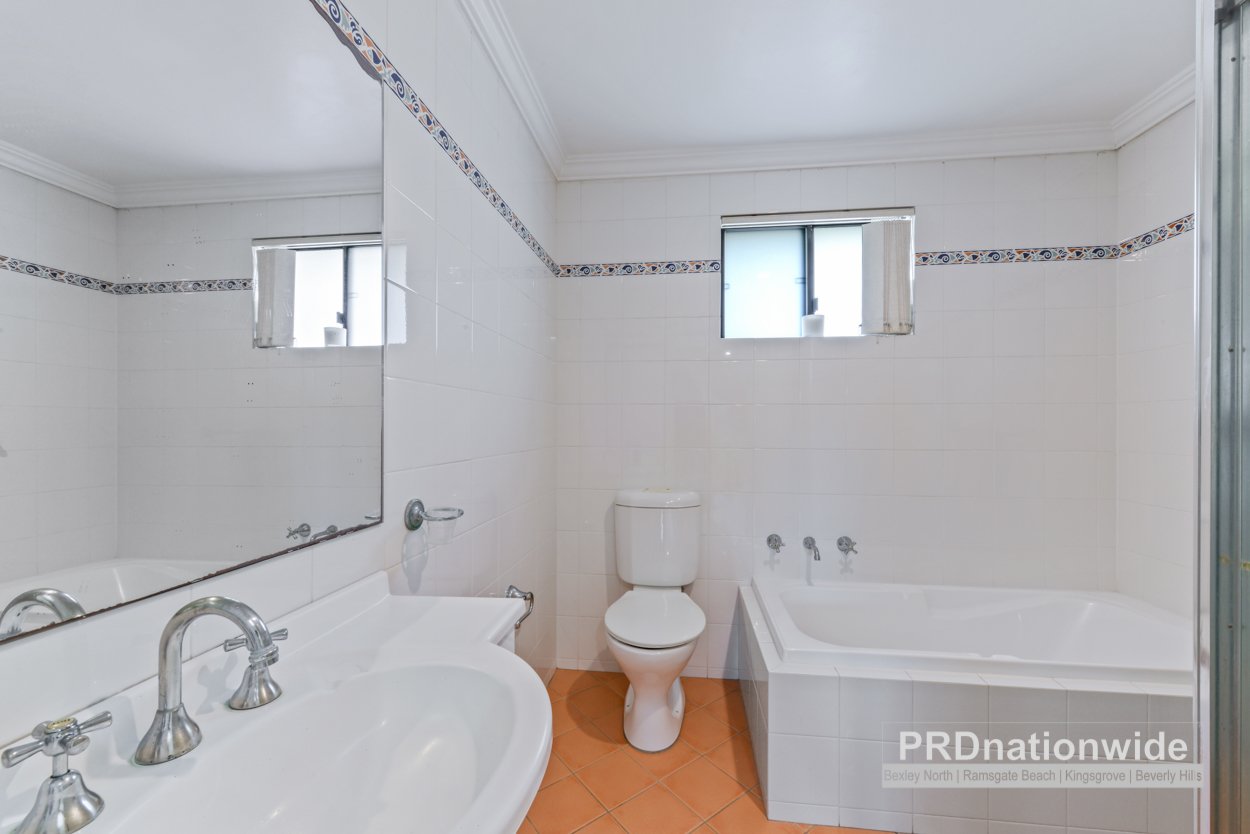 21A Dunkirk Avenue KINGSGROVE 8