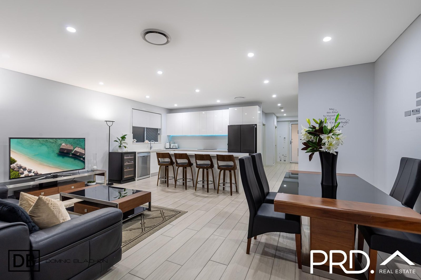 21a Eileen Street PICNIC POINT 2