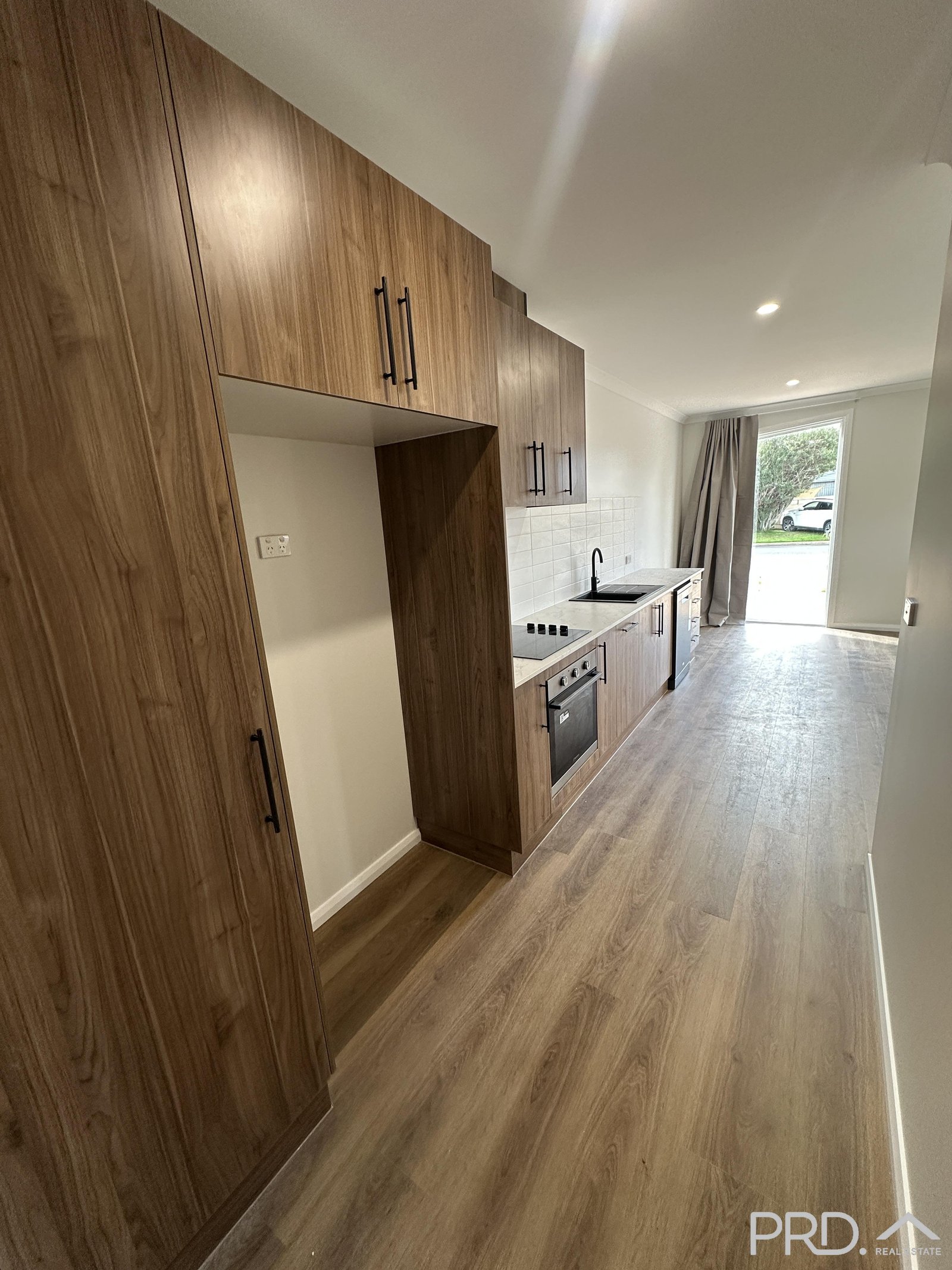 2/1A Elms Street IRYMPLE 5