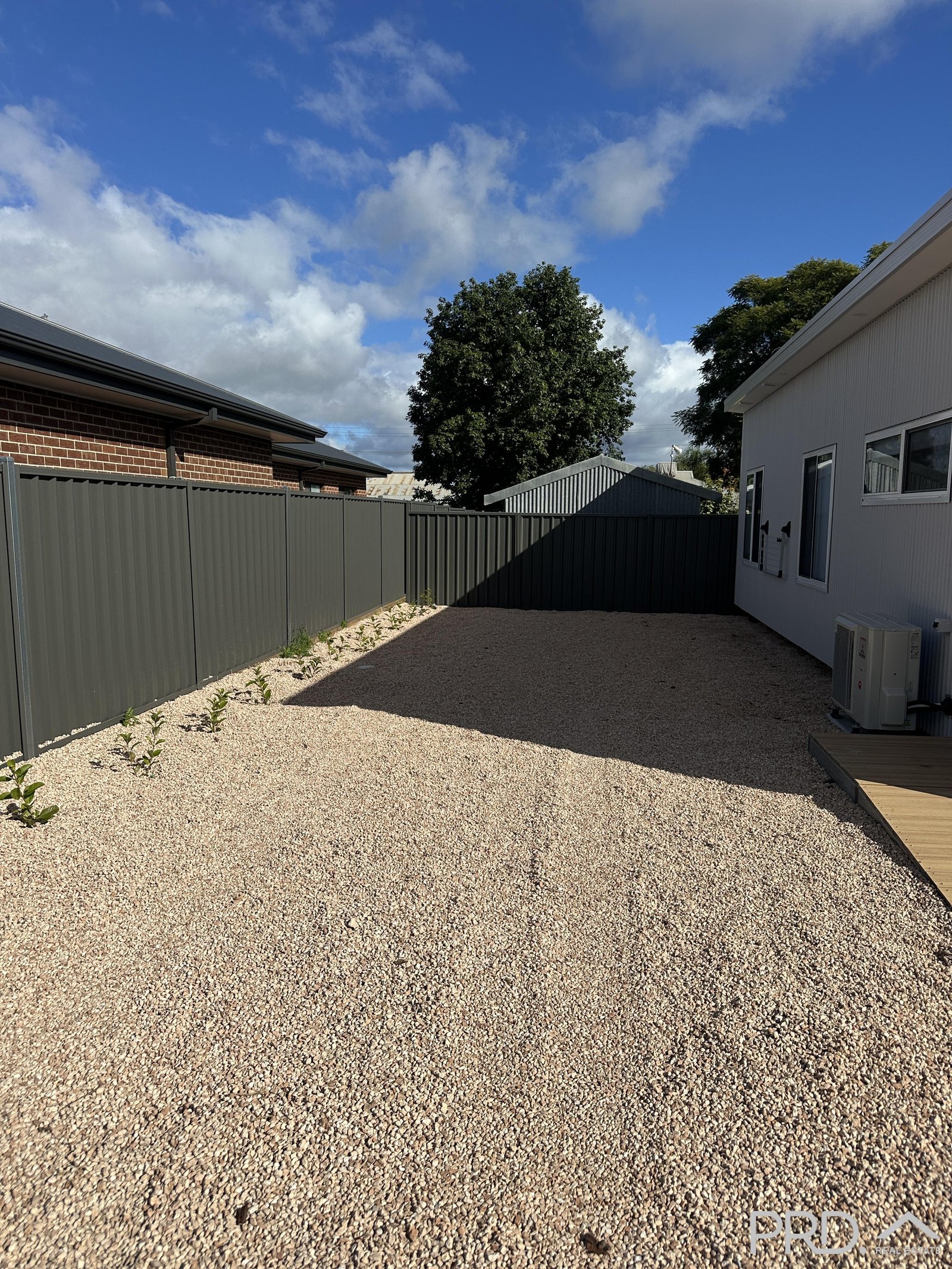 2/1A Elms Street IRYMPLE 15