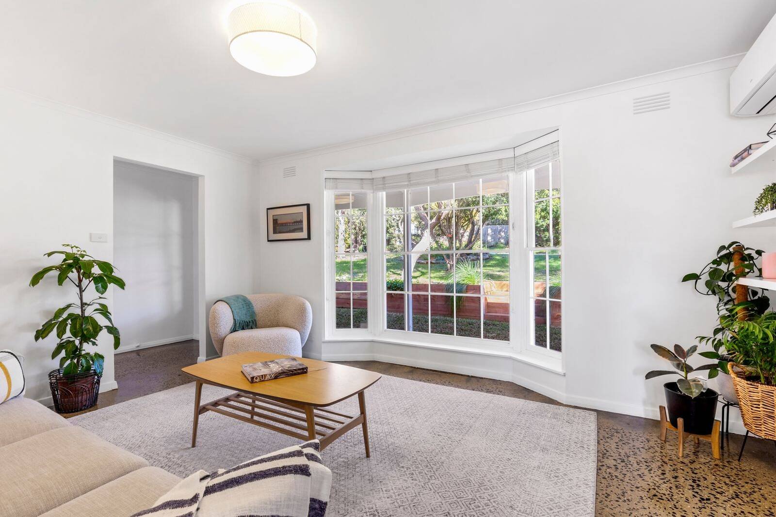 Real Estate and Property in 2/1A Girvan Grove, Point Lonsdale, VIC