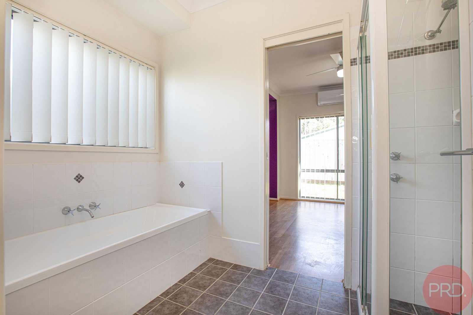 2/1a Lawson Street EAST MAITLAND 14